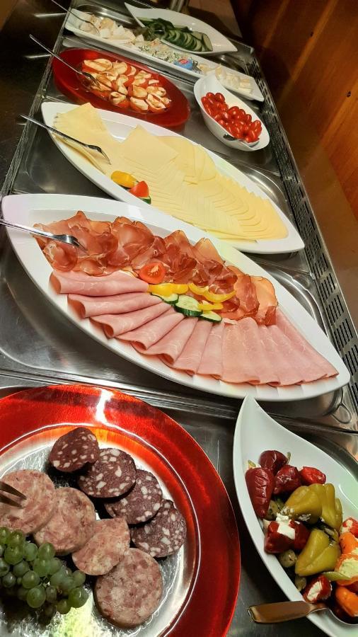 Weinhotel Hubertus Garni Klotten Kültér fotó