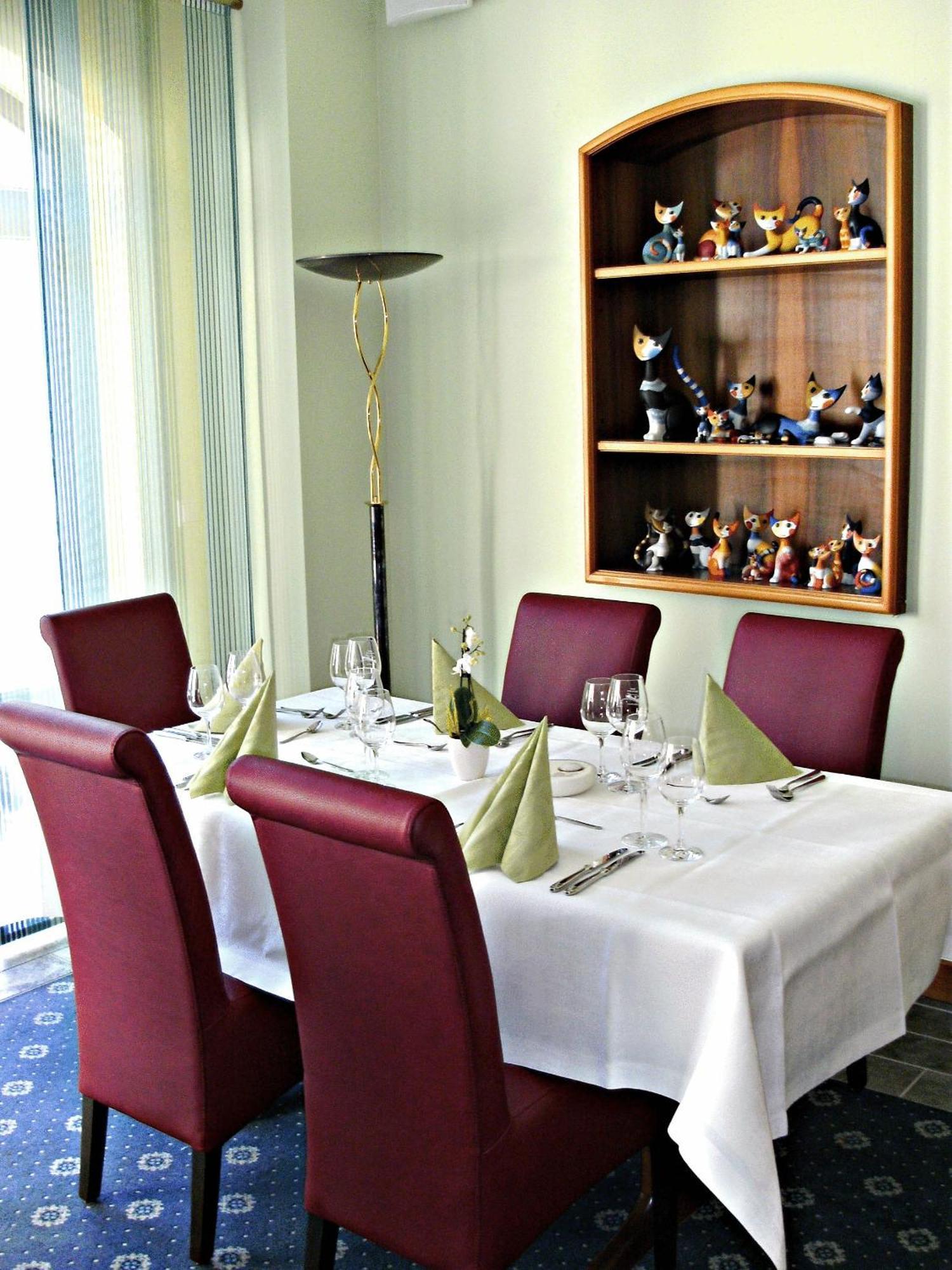 Weinhotel Hubertus Garni Klotten Kültér fotó
